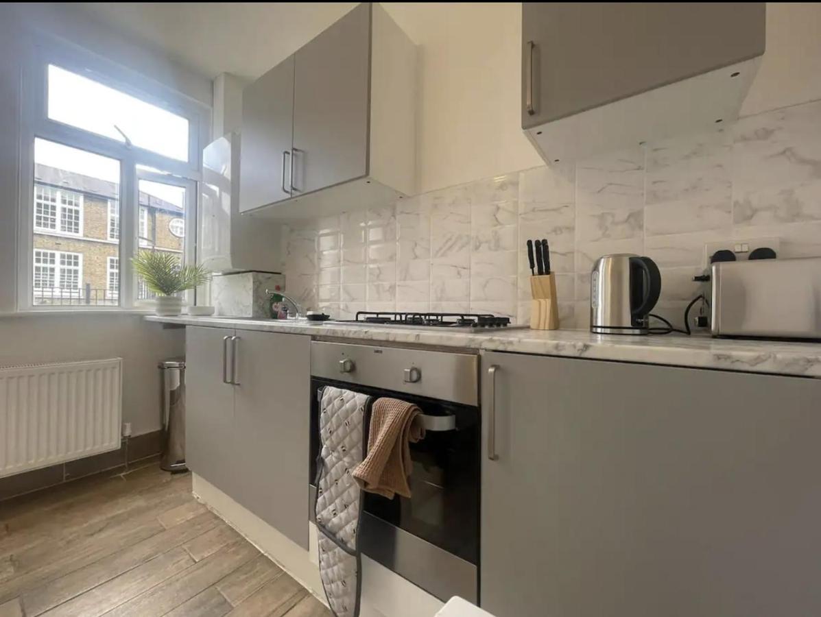 Charming 2 Bed Flat On Tower Bridge Leilighet London Eksteriør bilde