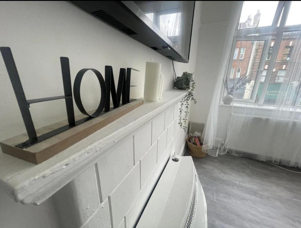 Charming 2 Bed Flat On Tower Bridge Leilighet London Eksteriør bilde