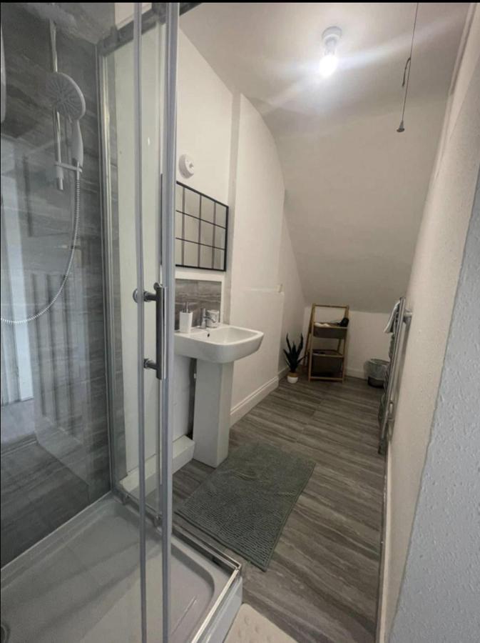 Charming 2 Bed Flat On Tower Bridge Leilighet London Eksteriør bilde